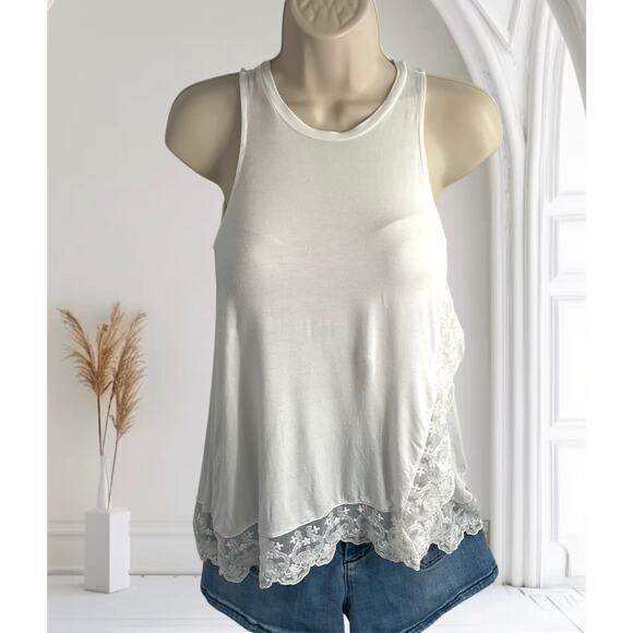 AMERICAN EAGLE Lace Trim Halter White Top XXS Strertstyle Y2k Fairy Whymsigoth - Picture 2 of 9
